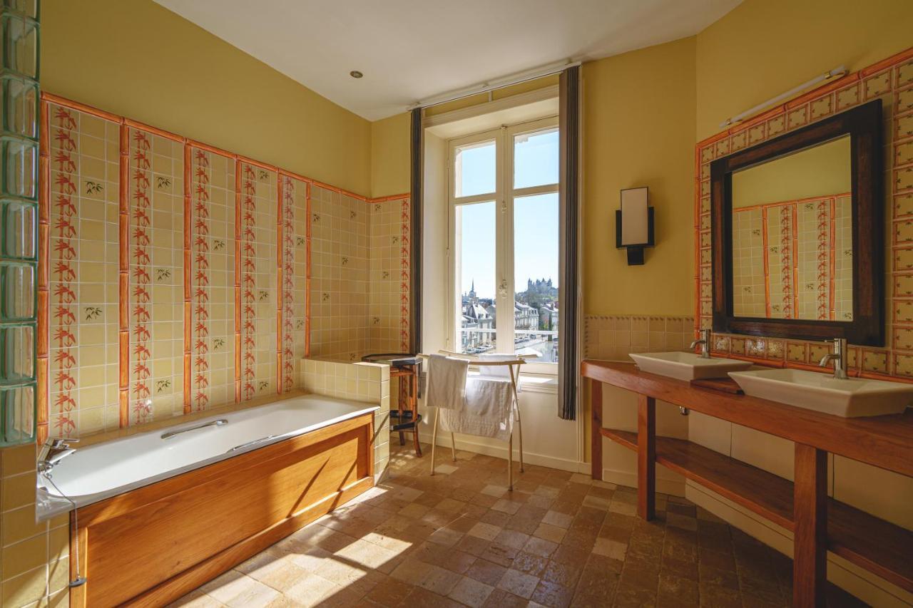 Chateau La Comtesse De Loire & Spa Saumur Exteriör bild