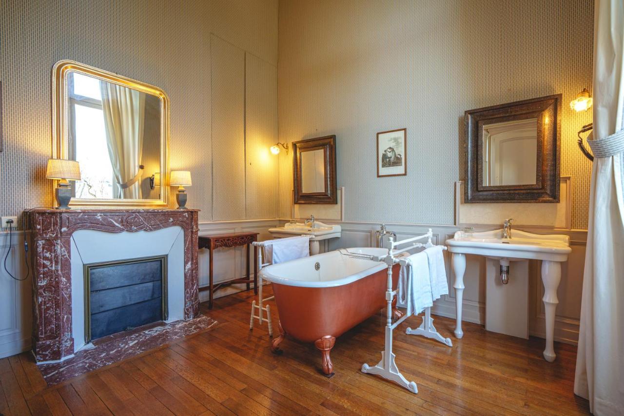 Chateau La Comtesse De Loire & Spa Saumur Exteriör bild